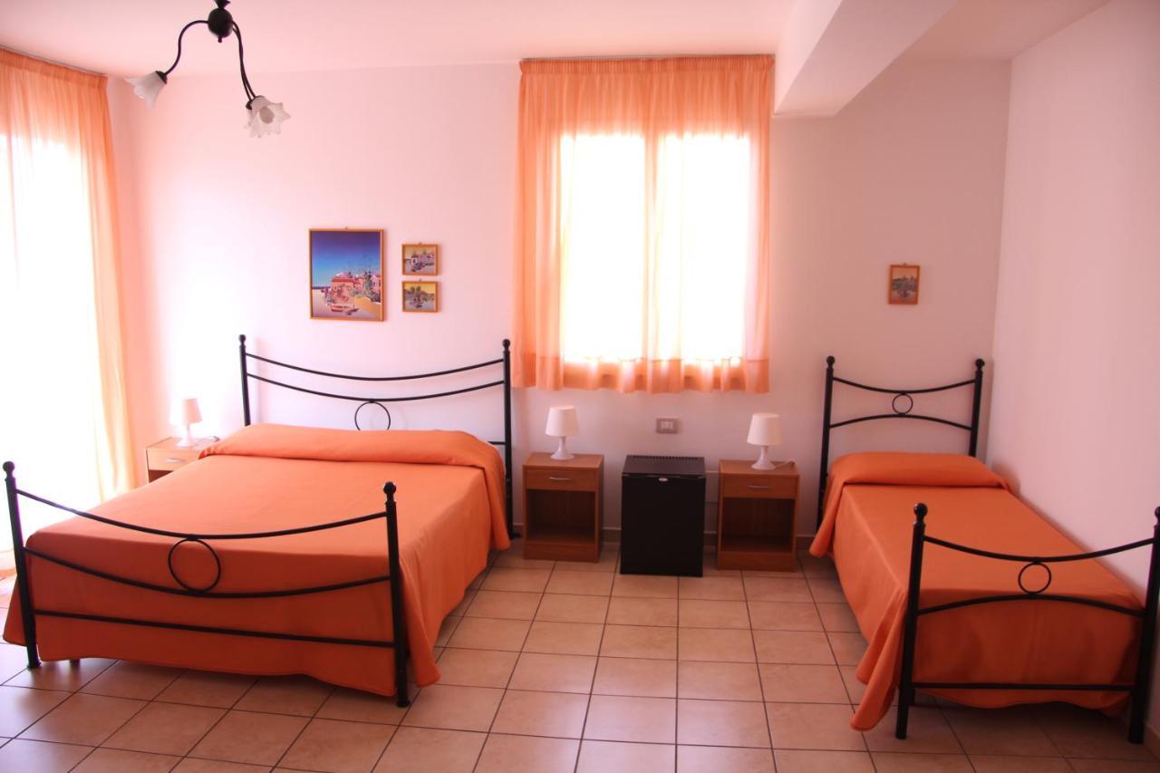Fragolina B&B Furci Siculo Exterior foto