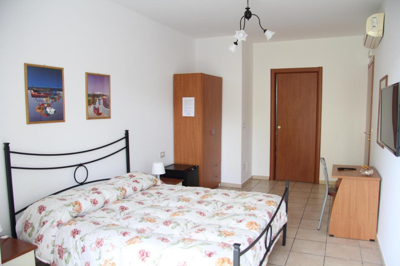 Fragolina B&B Furci Siculo Exterior foto
